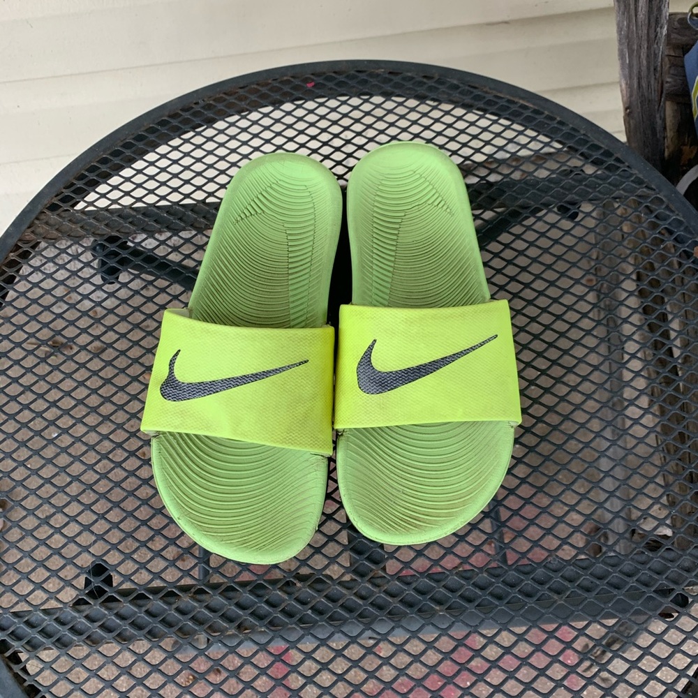 neon yellow/green nike slides sz 5